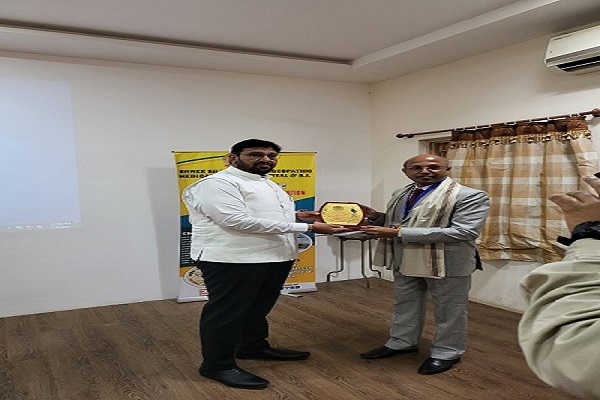 Image Alternative Text.